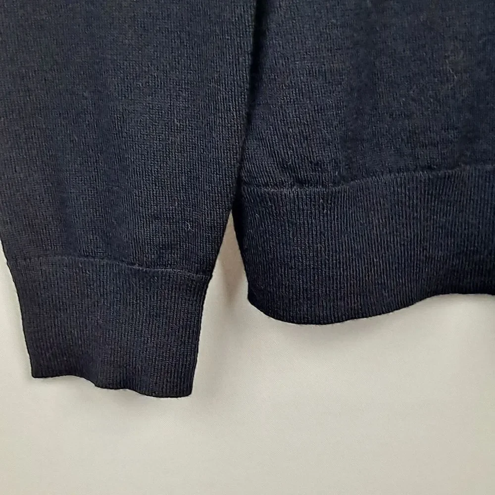 Banana Republic Mens wool sweater NWOT‎